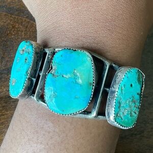 Vintage Navajo Turquoise Sterling Silver Cuff Bracelet